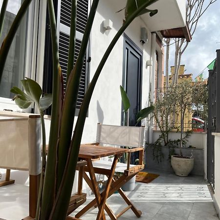 צ'יוויטווקיה La Maison Appartement - A 200M Dal Porto מראה חיצוני תמונה