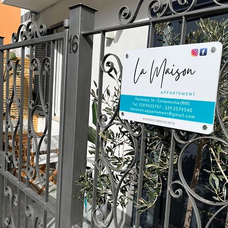 צ'יוויטווקיה La Maison Appartement - A 200M Dal Porto מראה חיצוני תמונה